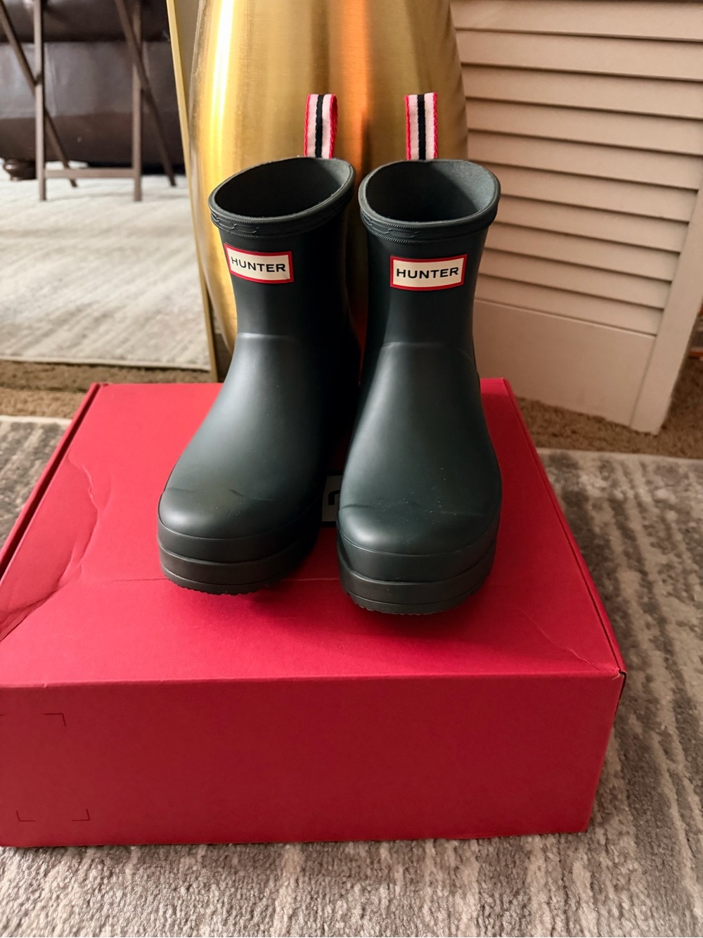 Hunter Short Rain Boots in Black with Red-White Pull Tabs